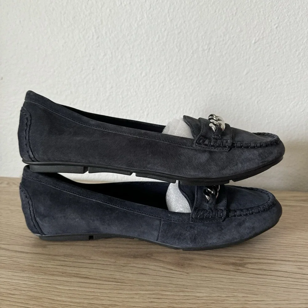 Vionic Mesa Navy Blue Suede Slip On Comfort Loafers‎ Chain Womens Size 9.5 Wide